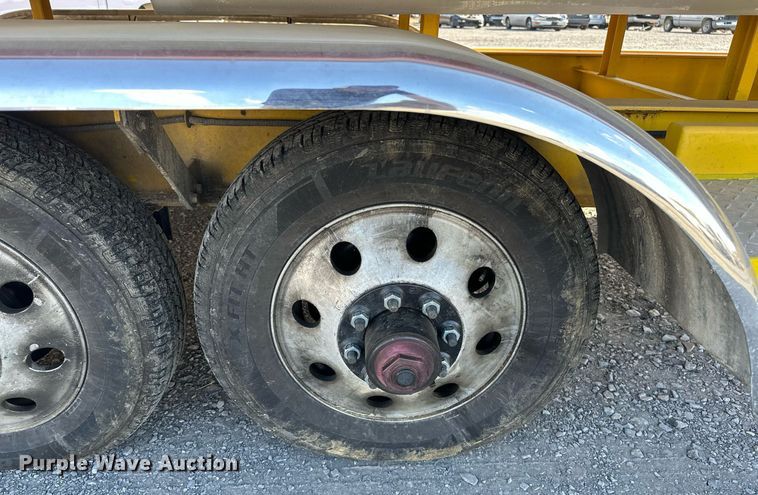 image for item EJ5027 2003 Eliminator Daytona boat