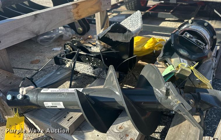 image for item EJ5038 2023 Land Pride SA10 post hole auger