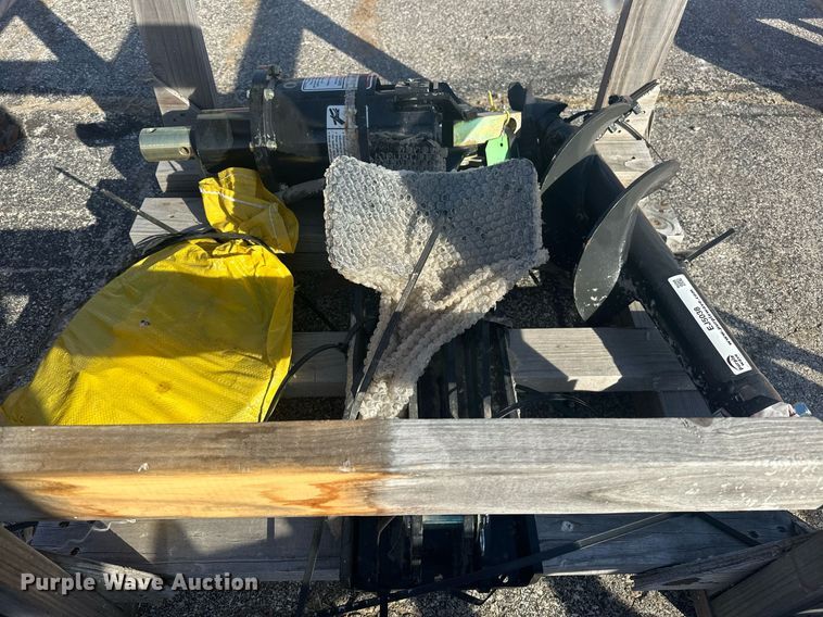 image for item EJ5038 2023 Land Pride SA10 post hole auger
