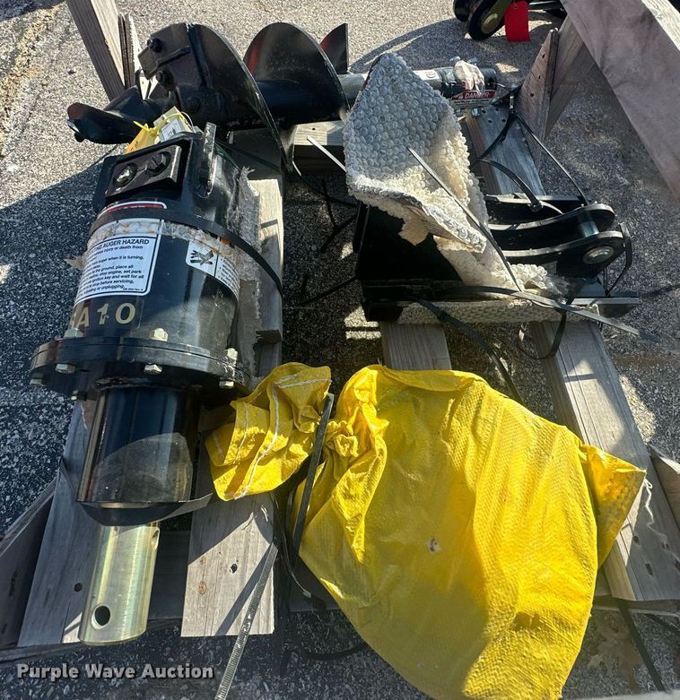 image for item EJ5038 2023 Land Pride SA10 post hole auger