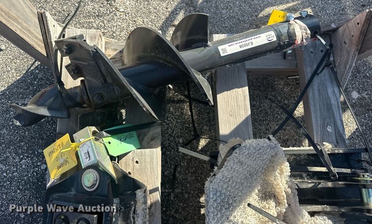 image for item EJ5038 2023 Land Pride SA10 post hole auger