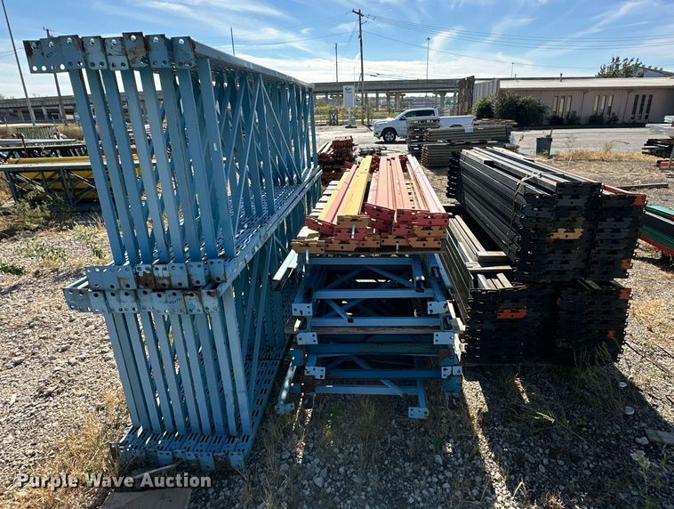 image for item EJ5066 Pallet racking