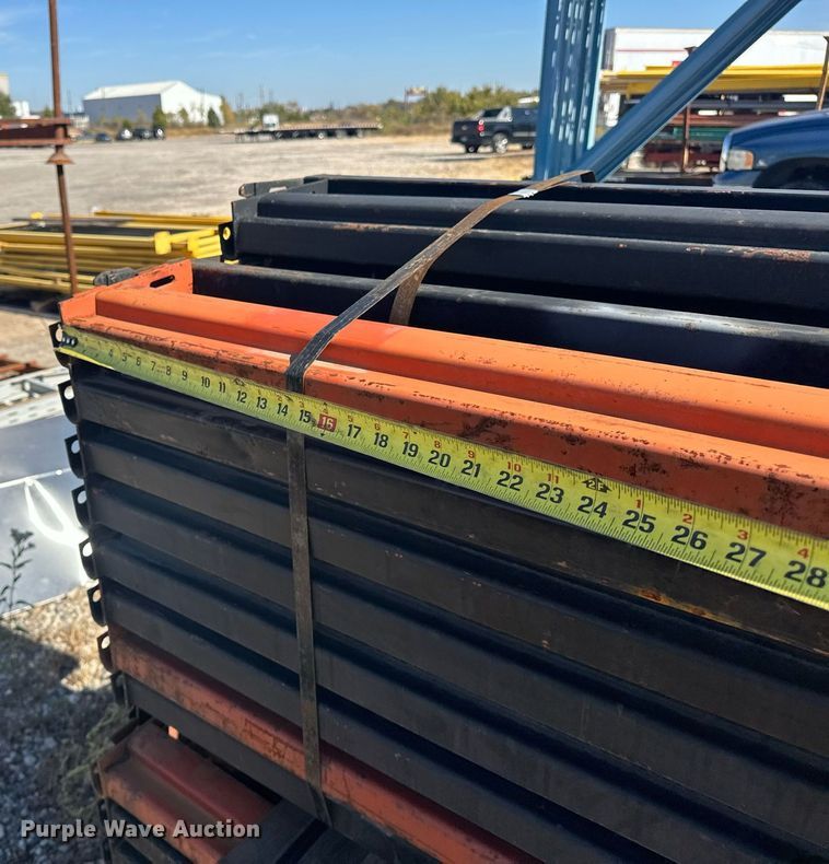 image for item EJ5066 Pallet racking