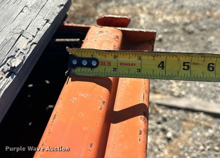 image for item EJ5066 Pallet racking