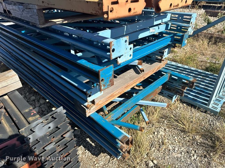 image for item EJ5066 Pallet racking