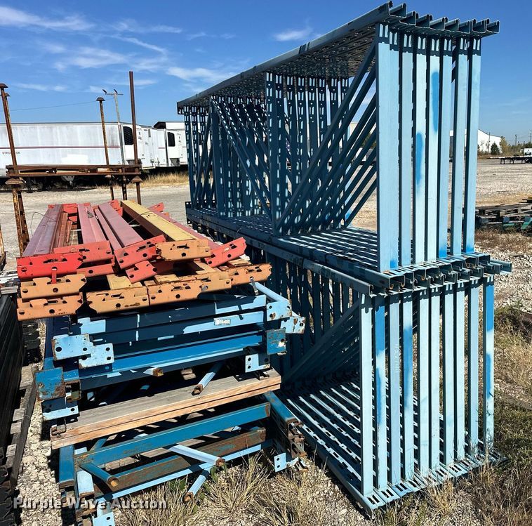 image for item EJ5066 Pallet racking