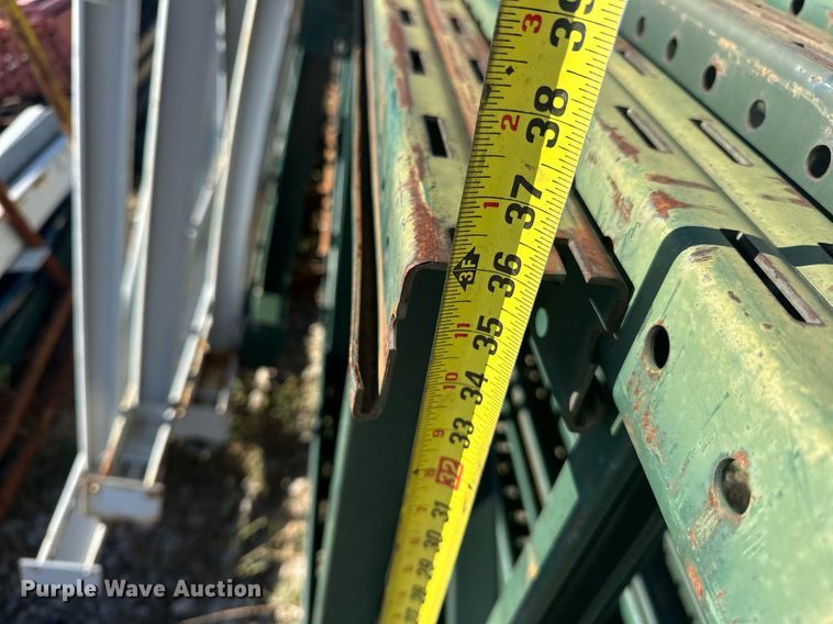 image for item EJ5070 Pallet racking