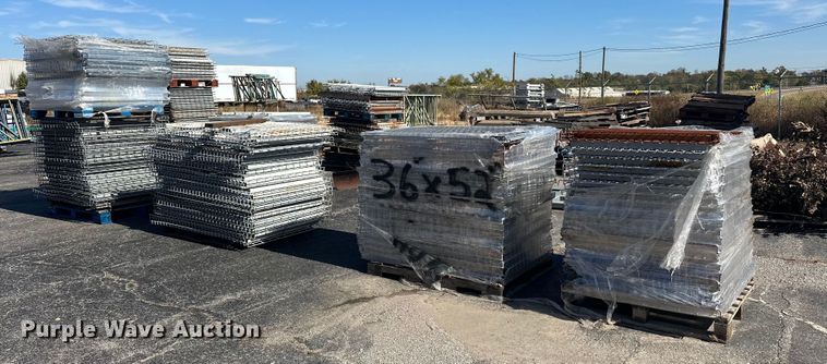 image for item EJ5072 Pallet racking