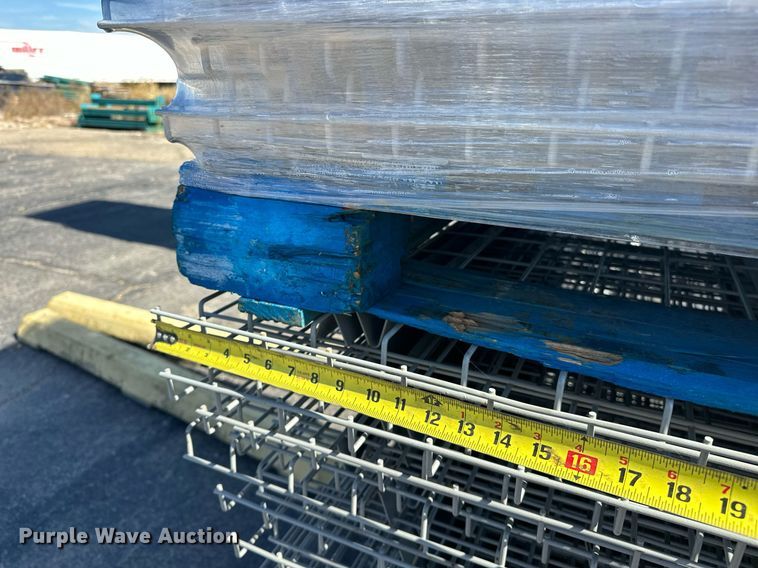 image for item EJ5072 Pallet racking