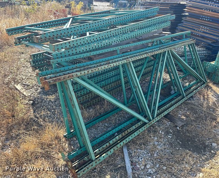 image for item EJ5074 Pallet racking