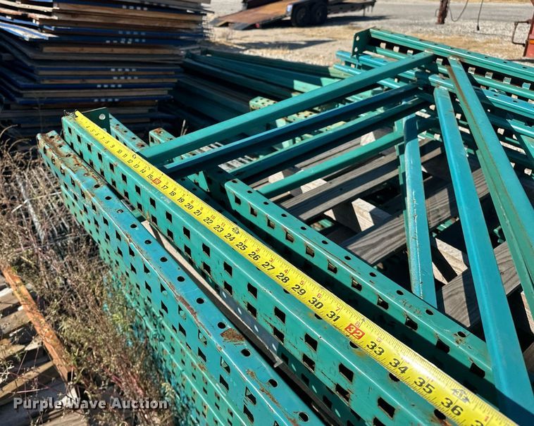 image for item EJ5074 Pallet racking