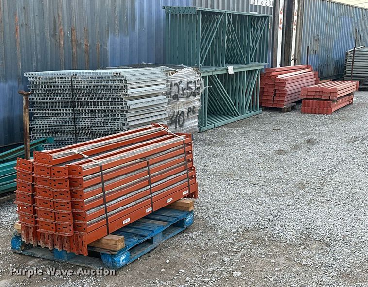 image for item EJ5076 Pallet racking