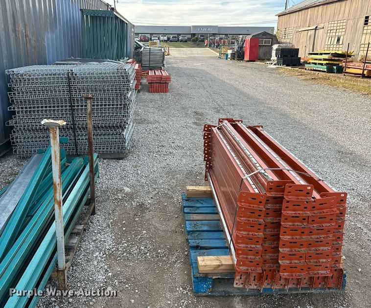 image for item EJ5076 Pallet racking