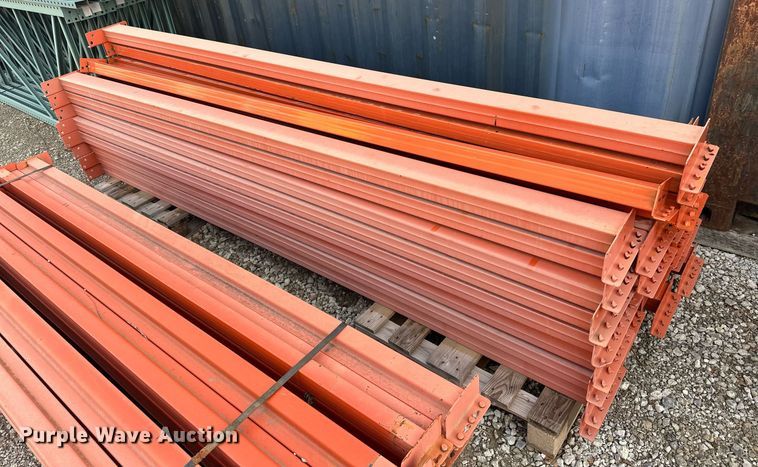 image for item EJ5076 Pallet racking