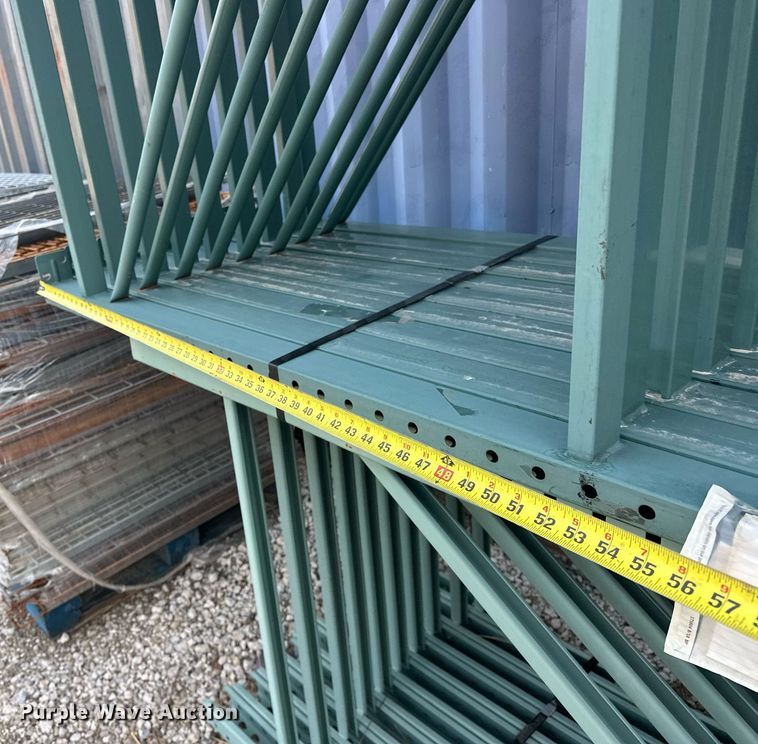 image for item EJ5076 Pallet racking