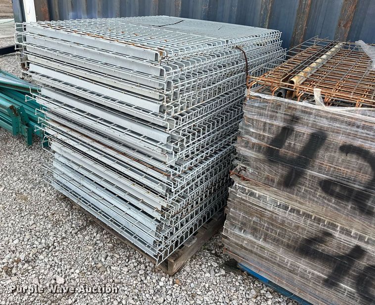 image for item EJ5076 Pallet racking