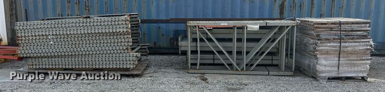 image for item EJ5077 Teardrop pallet racking