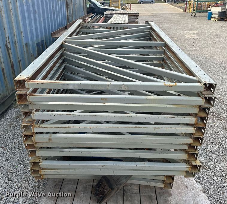 image for item EJ5077 Teardrop pallet racking