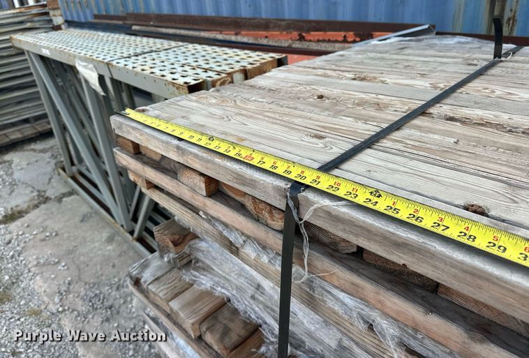 image for item EJ5077 Teardrop pallet racking