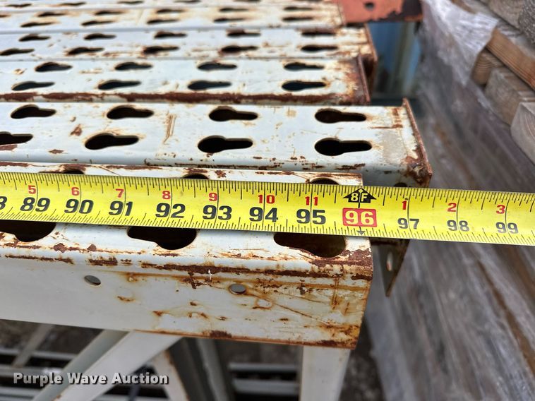 image for item EJ5077 Teardrop pallet racking