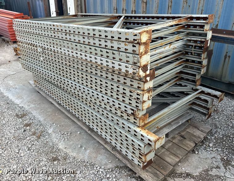 image for item EJ5077 Teardrop pallet racking
