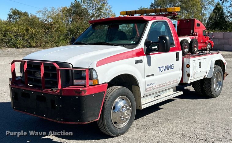 image for item EK3583 2003 Ford F450 XL Super Duty tow truck