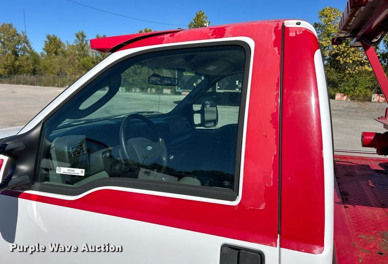 image for item EK3583 2003 Ford F450 XL Super Duty tow truck