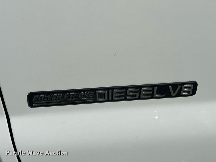 image for item EK3583 2003 Ford F450 XL Super Duty tow truck