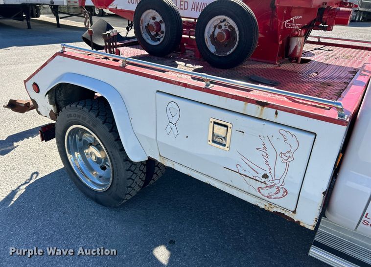 image for item EK3583 2003 Ford F450 XL Super Duty tow truck