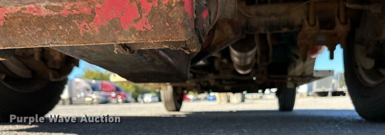 image for item EK3583 2003 Ford F450 XL Super Duty tow truck