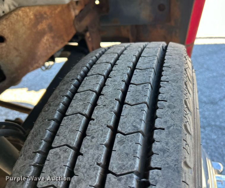 image for item EK3583 2003 Ford F450 XL Super Duty tow truck