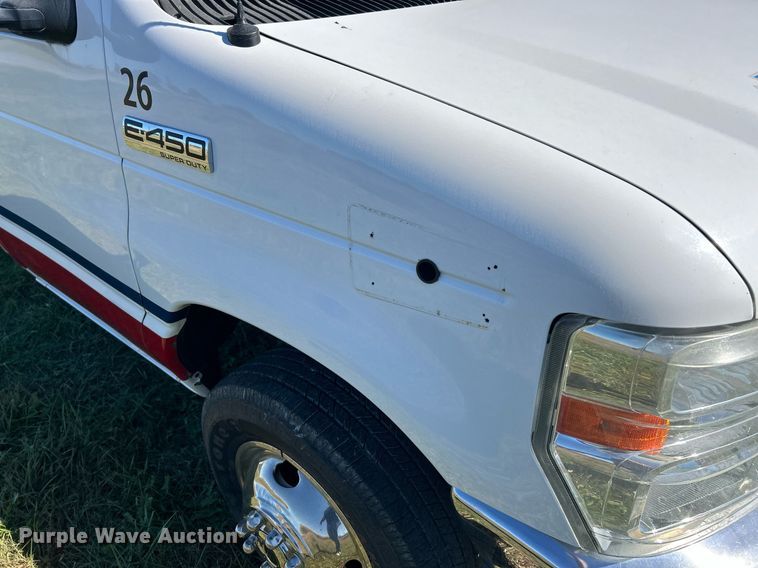 image for item EK3596 2012 Ford E450 Super Duty van cab and chassis