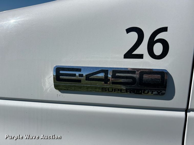 image for item EK3596 2012 Ford E450 Super Duty van cab and chassis