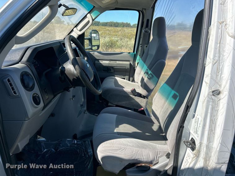 image for item EK3596 2012 Ford E450 Super Duty van cab and chassis