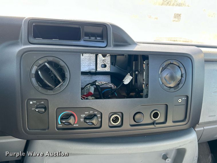 image for item EK3596 2012 Ford E450 Super Duty van cab and chassis