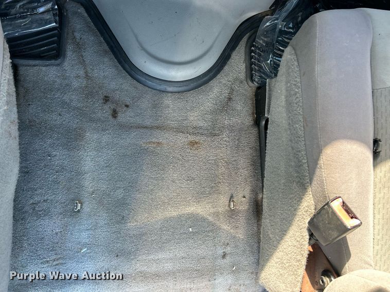 image for item EK3596 2012 Ford E450 Super Duty van cab and chassis