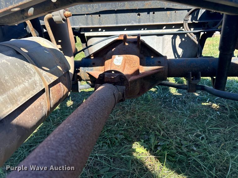 image for item EK3596 2012 Ford E450 Super Duty van cab and chassis