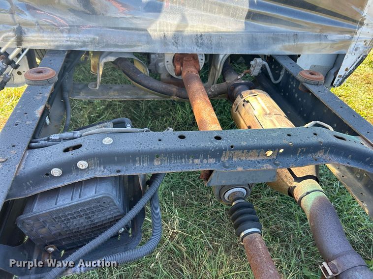 image for item EK3596 2012 Ford E450 Super Duty van cab and chassis