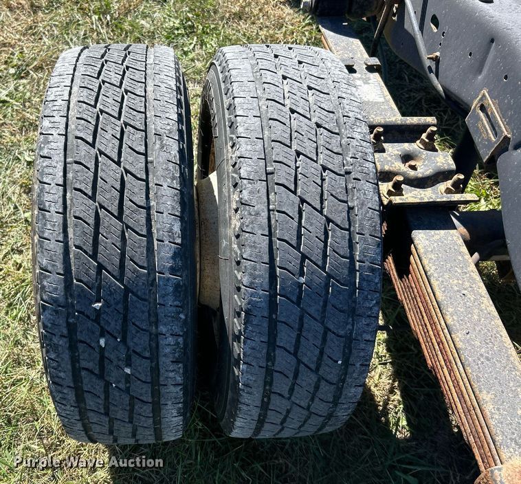 image for item EK3596 2012 Ford E450 Super Duty van cab and chassis