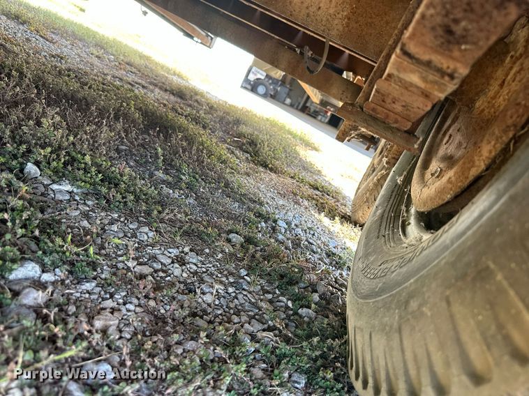 image for item EN0037 1990 HMI equipment trailer