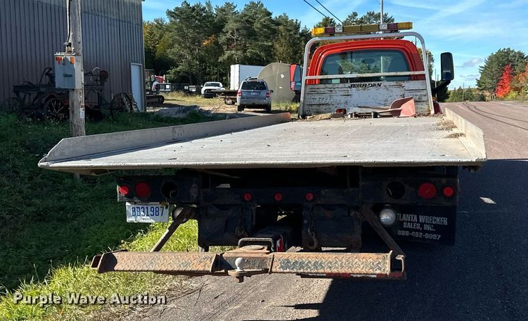 image for item EN2521 2008 Chevrolet  C5500 rollback truck