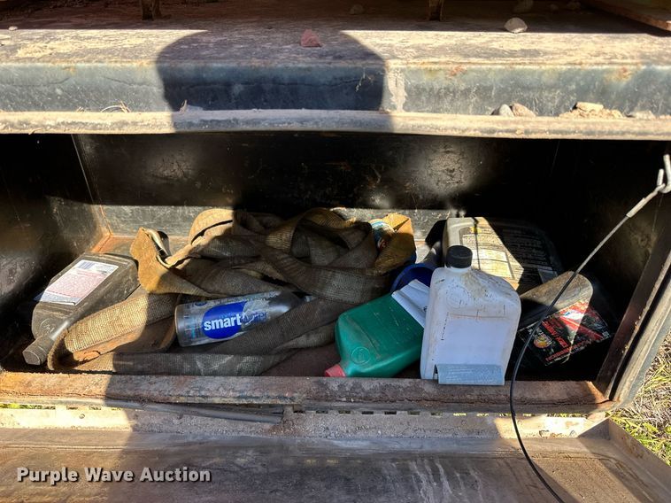 image for item EN2521 2008 Chevrolet  C5500 rollback truck