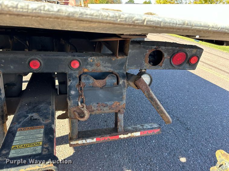 image for item EN2521 2008 Chevrolet  C5500 rollback truck