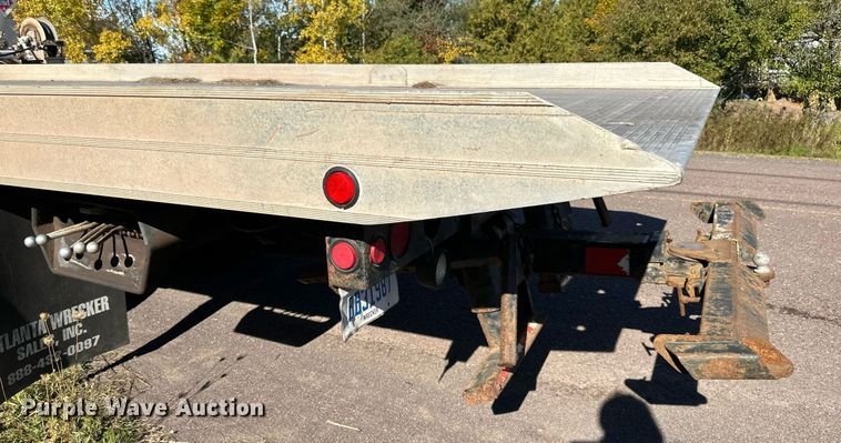 image for item EN2521 2008 Chevrolet  C5500 rollback truck