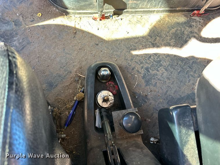 image for item EN2521 2008 Chevrolet  C5500 rollback truck