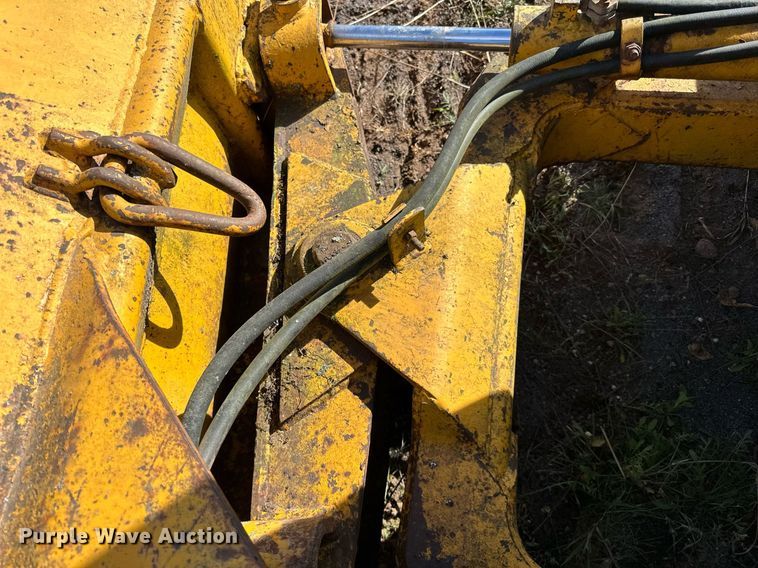 image for item EN2522 1973 John Deere 350B dozer