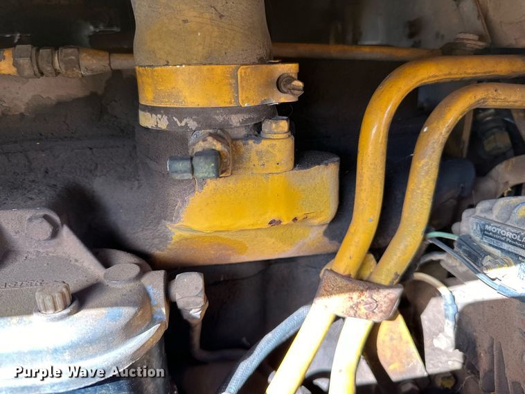 image for item EN2522 1973 John Deere 350B dozer