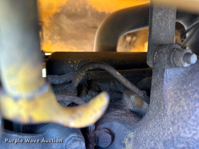 image for item EN2522 1973 John Deere 350B dozer