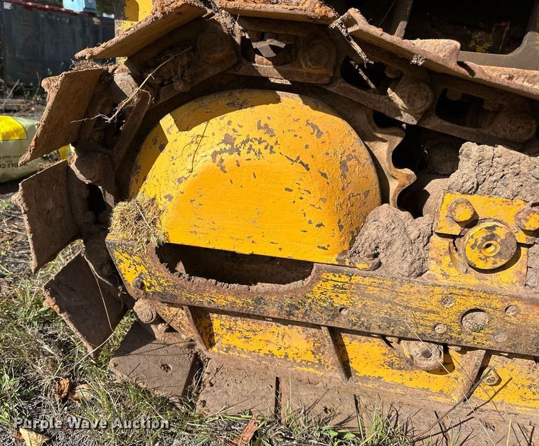 image for item EN2522 1973 John Deere 350B dozer