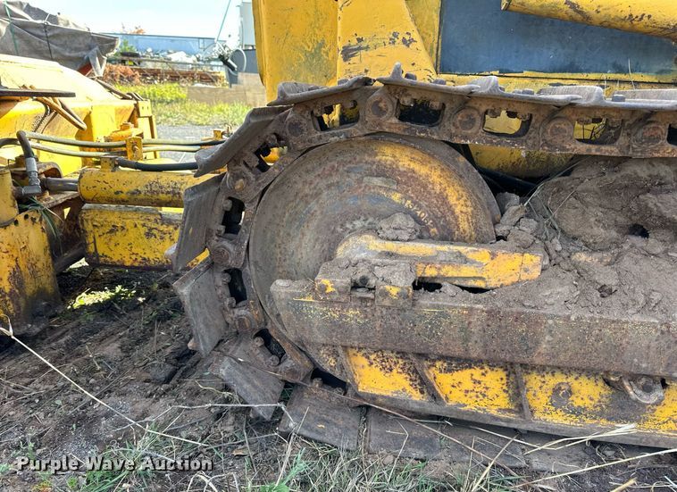 image for item EN2522 1973 John Deere 350B dozer